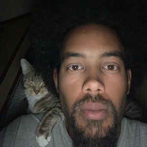 Meet your Posher, Adam